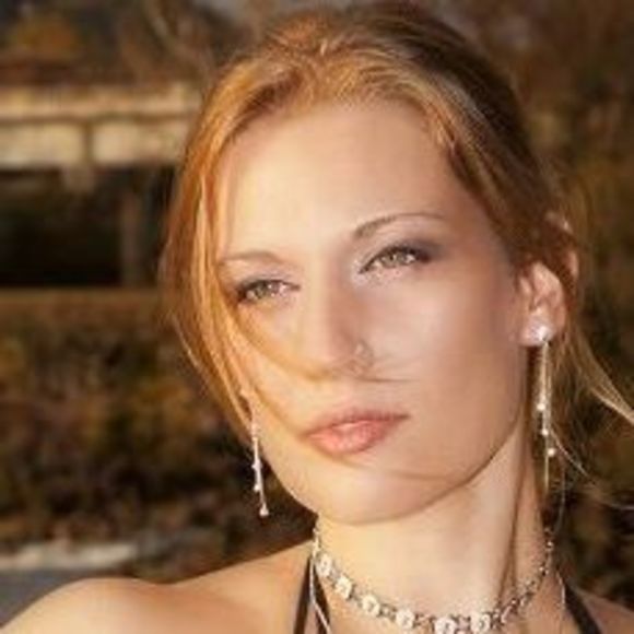 Meet your Posher, Michelle - Picture 1 of 1